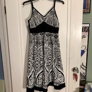 NWT Sundress in Black & White Women’s Size Large